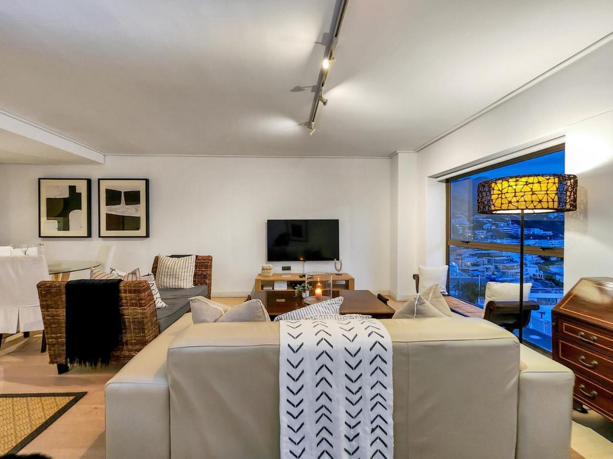 Cozy And Stylish With Exceptional Views! Apartment *